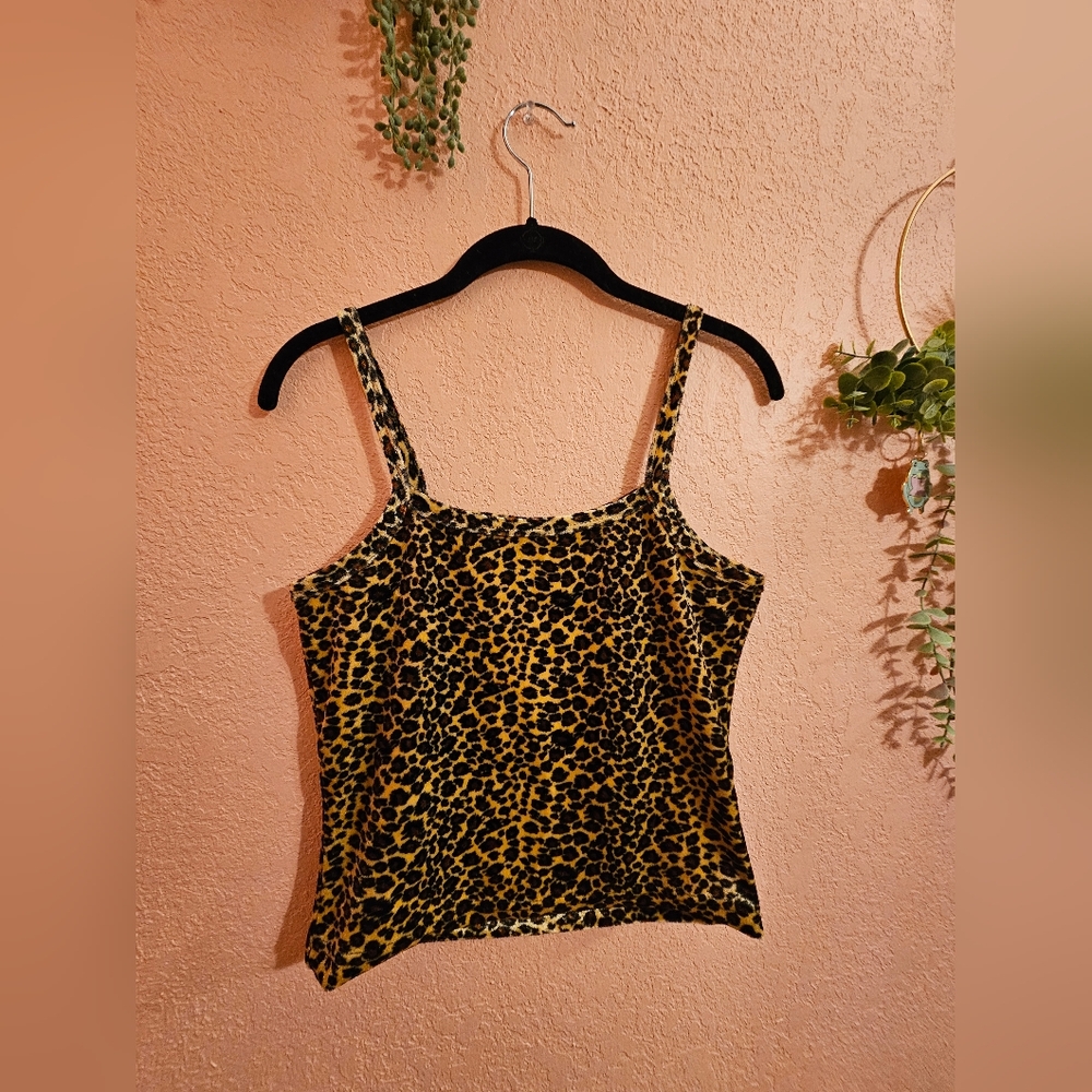 Leopard Print Crop Tank 🐆
